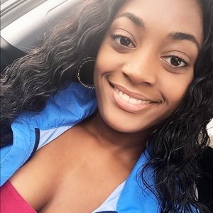 Meet your Posher, Erika